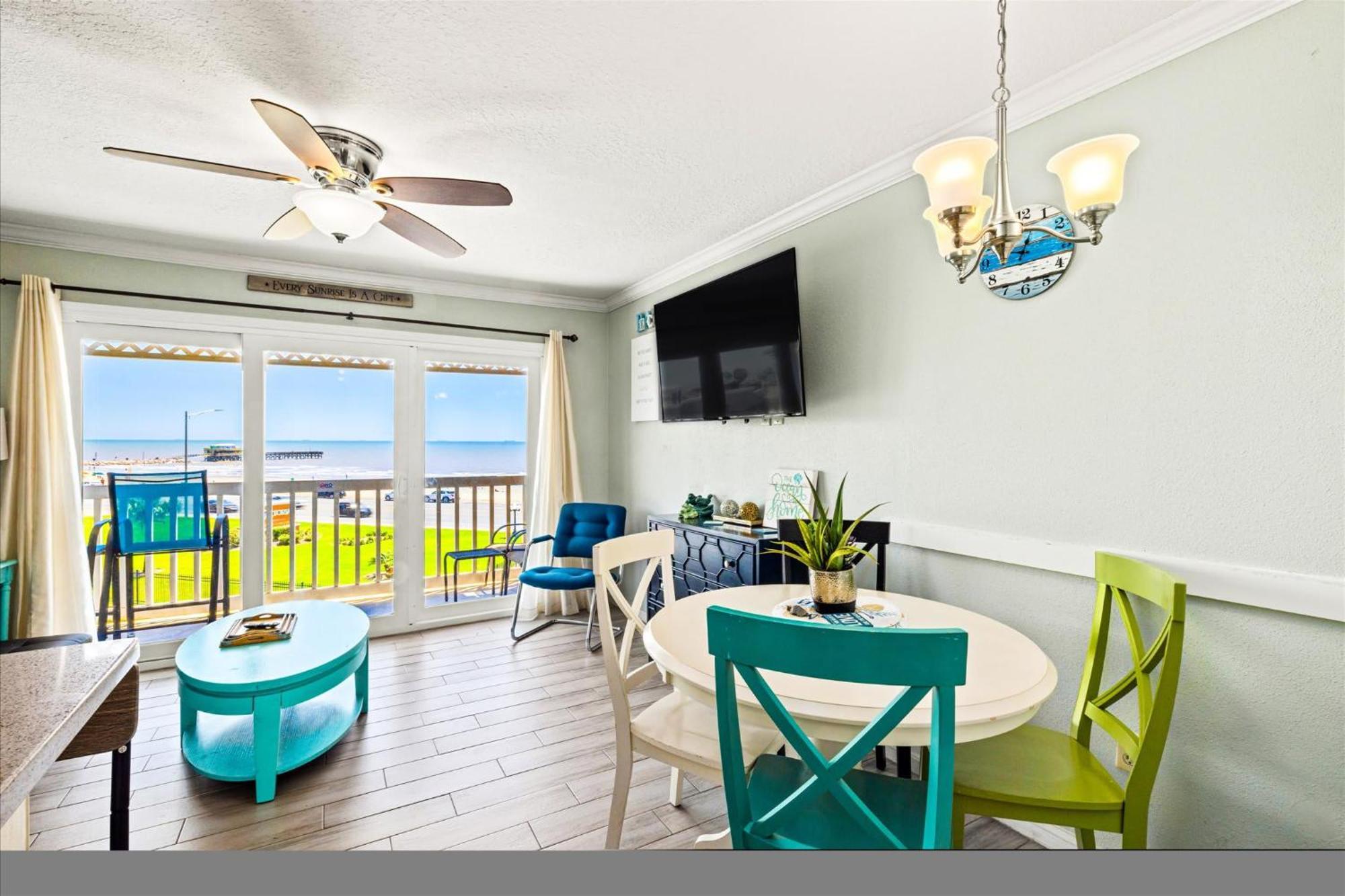 Charming Waterfront Condo Galveston Eksteriør bilde
